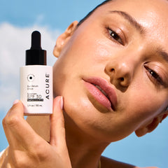 A hydrating silky serum made with Zinc for broad spectrum SPF protection