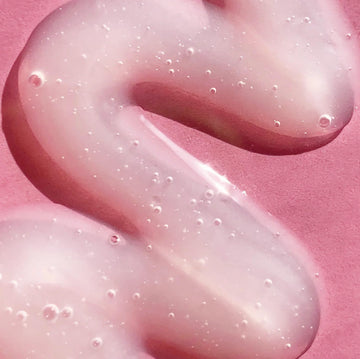 Gentle cleanser dissolves oil, dirt and water-proof makeup while keeping skin conditioned and soft.